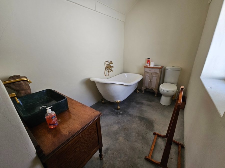 3 Bedroom Property for Sale in Albertinia Western Cape